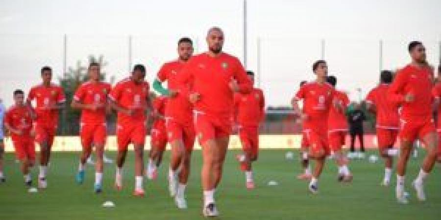 الركراكي يخطط لضم نجم جديد إلى منتخب المغرب بعد تألقه. - الخبر اليمني