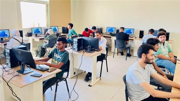 موعد إجازة نصف العام 2025 لطلاب الجامعات