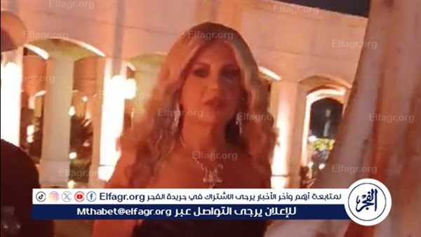 بالأسود.. بوسي شلبي تتألق على ريد كاربت مهرجان القاهرة السينمائي في دورته 45