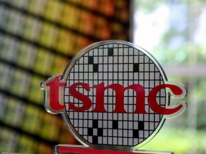 شركة “TSMC” تدعو تايوان لتطوير صناعة الرقائق