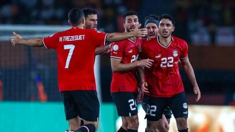 شجع المنتخب الوطني.. تعرف علي معلق مباراة مصر والراس الأخضر بتصفيات كأس أمم أفريقيا 2025