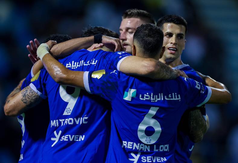 موقف نجم الهلال السعودي من المشاركة أمام الاتحاد بـ كأس الملك