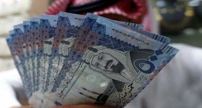 لو ناوى تطلع عمرة.. مفاجأة في سعر الريال السعودي اليوم الجمعة 24 يناير 2025