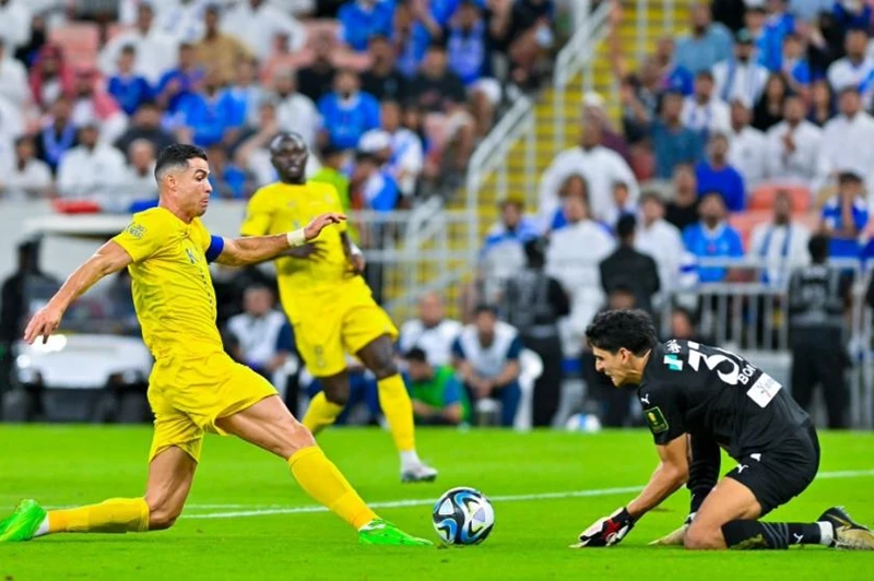 ميركاتو الدوري السعودي.. 4 صفقات في غياب الهلال والنصر – صحيفة الخبر