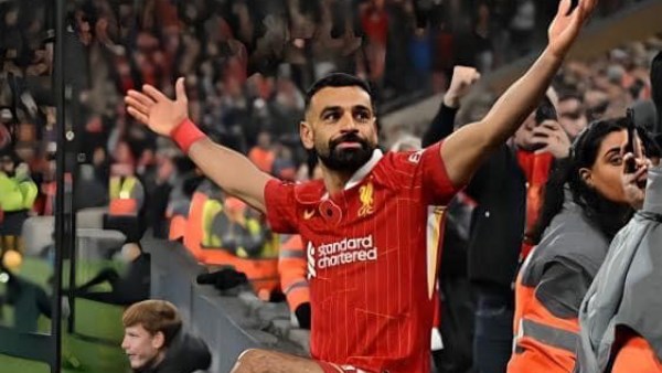 محمد صلاح الأبرز لحصد جائزة الكرة الذهبية 2025 – صحيفة الخبر