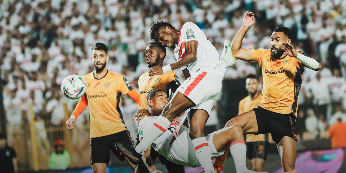 مدافع مغربي معروض على الزمالك