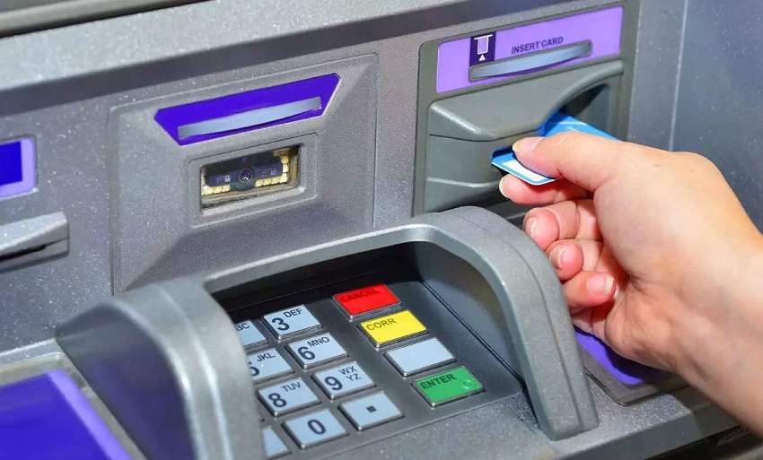 حدود السحب والإيداع اليومية عبر ماكينات الصراف الآلي ATM – صحيفة الخبر